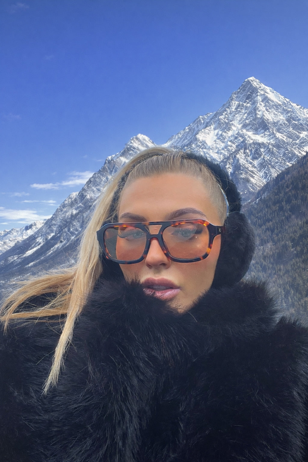 Marilyn Tortoise & Light Orange Sunglasses